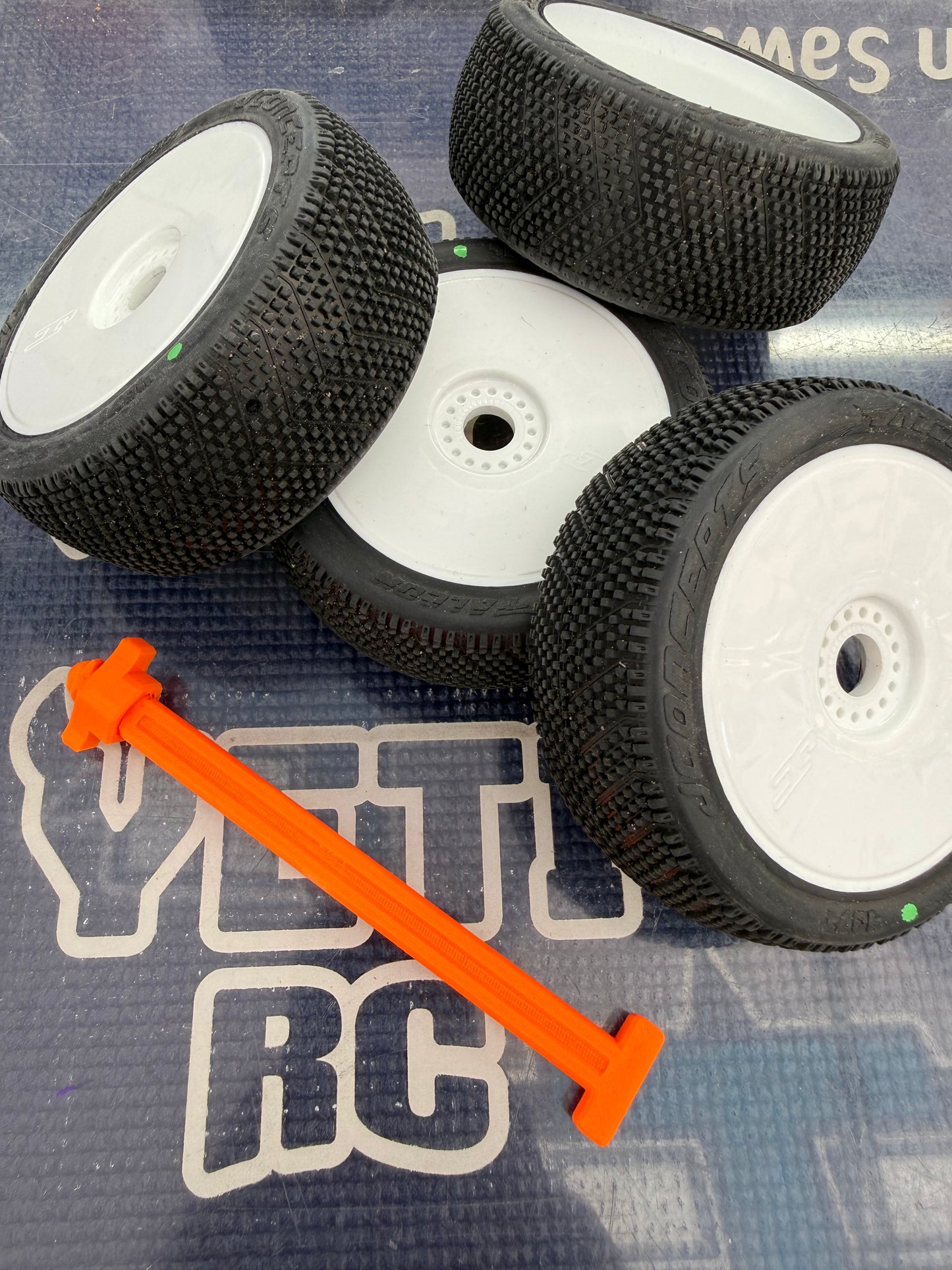 Yeti RC 1/8 Scale Buggy Tire Organizers